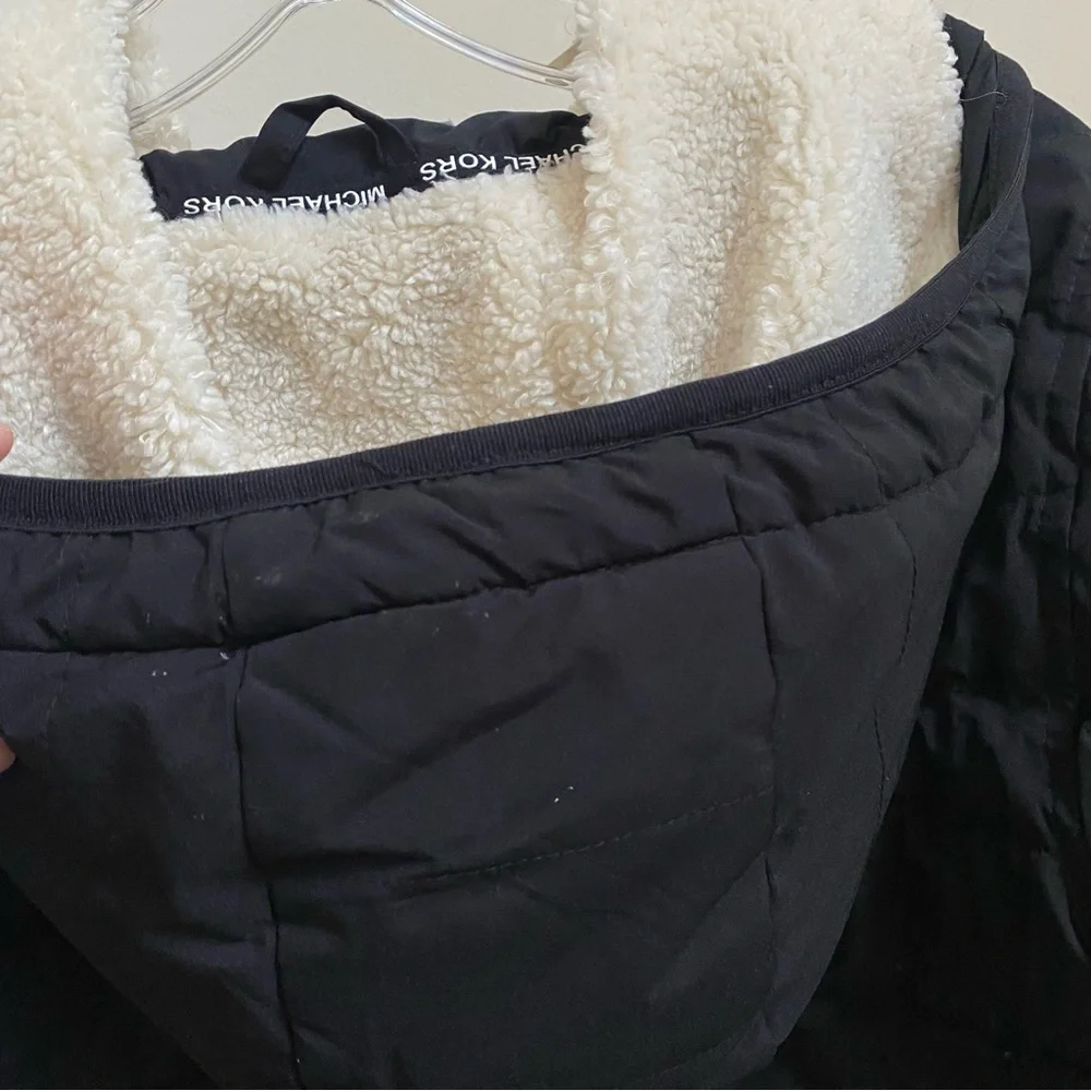 Michael Kors black quilted hooded winter puffer jacket black fleece Sz S
